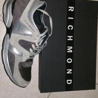 Scarpe Richmond modello Hogan