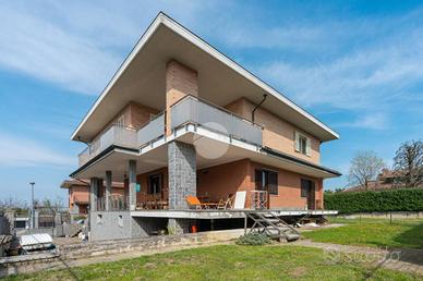 PORZIONE DI BIFAMILIARE A ALPIGNANO