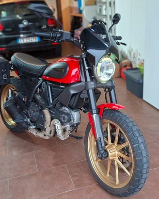 Ducati scrambler 