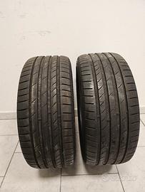 2 x kumho 235-40-18    