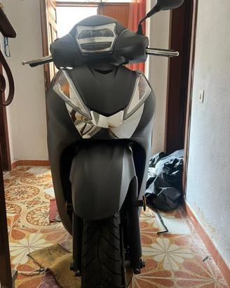 Honda Sh 300 Sport