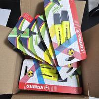 18 evidenziatori gialli Stabilo