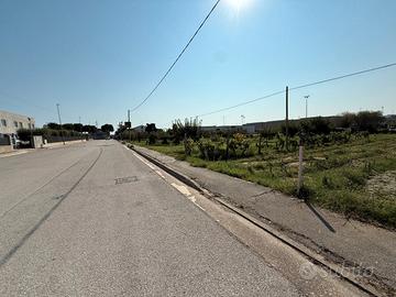 In c erca di un lotto nella zona industriale?