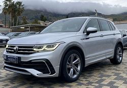 Volkswagen Tiguan R-Line 2.0 TDI 150 CV DSG