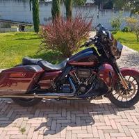 Harley-Davidson Street Glide CVO FLHXSE - MY2019