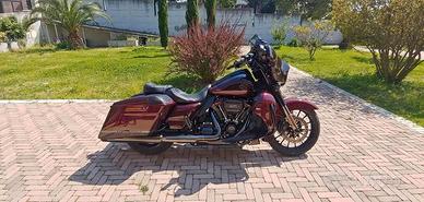 Harley-Davidson Street Glide CVO FLHXSE - MY2019