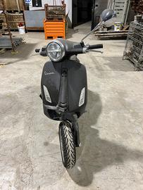 Vespa 125 s