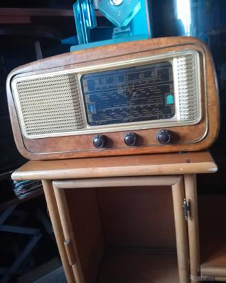 radio valvolare Phonola