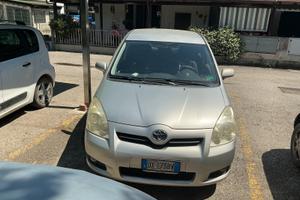 Toyota corolla verso D4D  del 2009