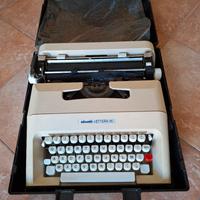 Macchina da scrivere 