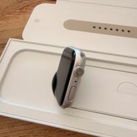 Apple Watch Series 7  45mm