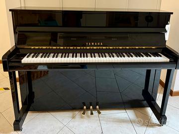 YAMAHA B2 PE – PIANOFORTE VERTICALE ACUSTICO