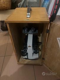 Microscopio collezione in scatola di legno