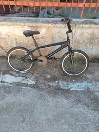 BICI B M X