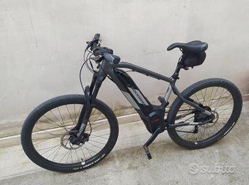 Bicicletta elettrica ROCKRIDER E-ST 900