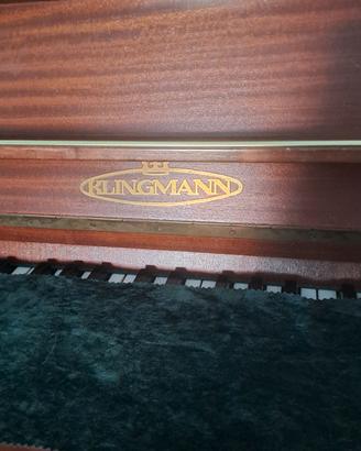 pianoforte da studio Klingmann, buono, accordato.