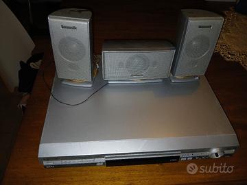 Impianto home theatre con lettore DVD Panasonic 