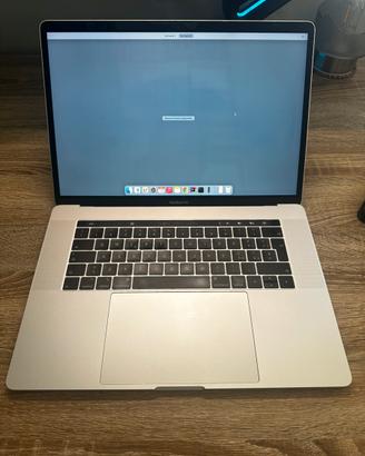 MacBook Pro 15 i9