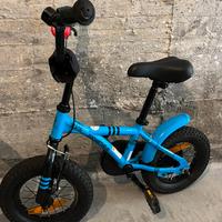 Bici bimbo con caschetto