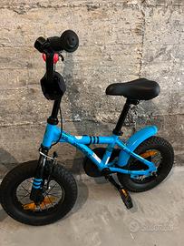 Bici bimbo con caschetto