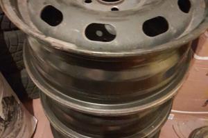 Cerchioni auto x pneumatici R15