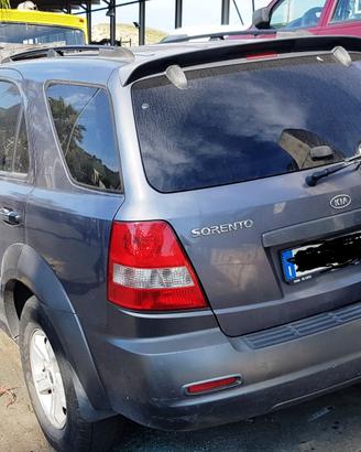 Ricambi kia sorrento 2.5 t.d. anno 2004