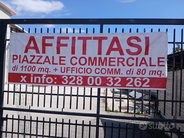 Spiazzale piu locale commerciale