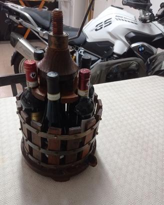 Strettoio  porta vino