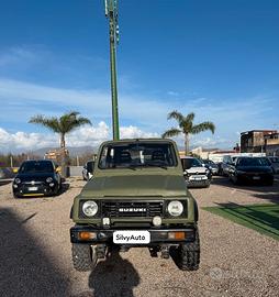 Suzuki SJ Samurai SJ413 Berlina De Luxe