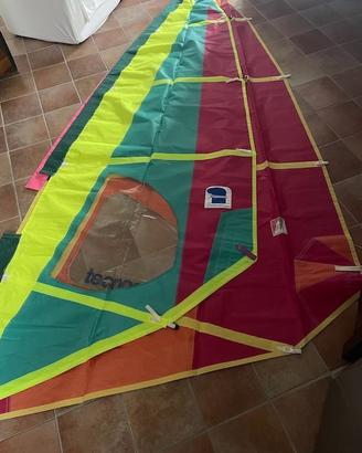 Vela per wind surf