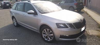 Skoda Octavia 1.6 TDI 115 CV DSG Wagon