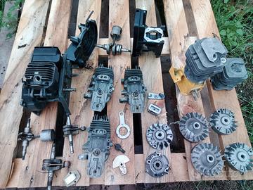 vari ricambi motosega mcCulloch nuovi 