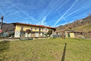 CASA INDIPENDENTE A VAL DELLA TORRE