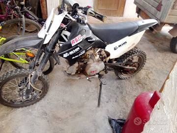 Pit bike 125