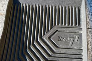 Tappetini kia proceed