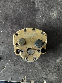 Ammortizzatore di sterzo rotativo ohlins