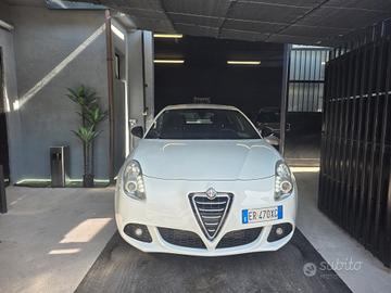 Alfa Romeo Giulietta 1.6 JTDm-2 105 CV Business