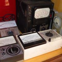 tester multimetro vintage militare misuratore