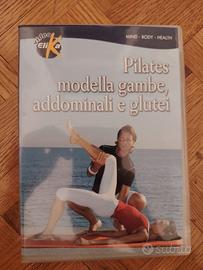 Pilates, modella gambe, addominali e glutei
