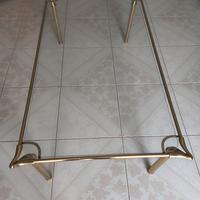 Tavolino in ottone e vetro 