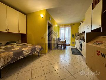 Monolocale a Crema