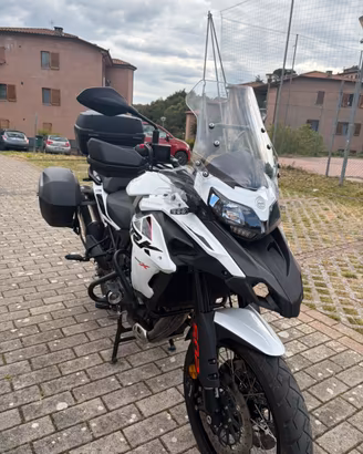 Benelli Trk 502 X