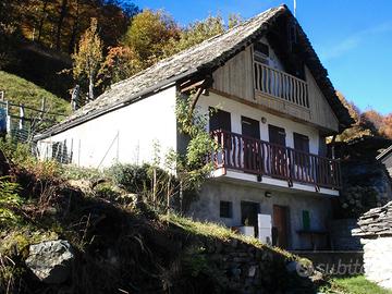 Fabbricato in Valle Bognanco Località Pioi