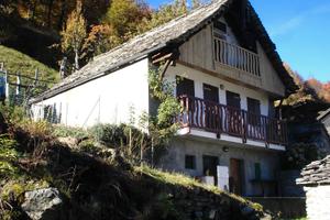 Fabbricato in Valle Bognanco Località Pioi