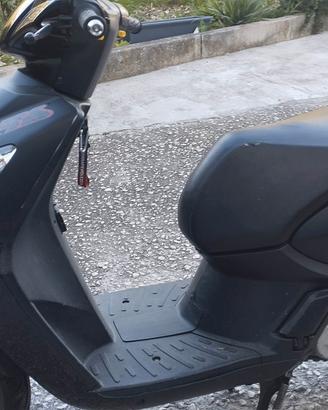 scooter peugeot