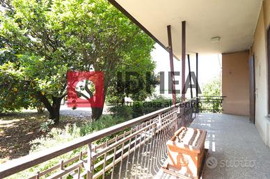 CASA SINGOLA CON GIARDINO A POSTIOMA - RIF. "AVP2