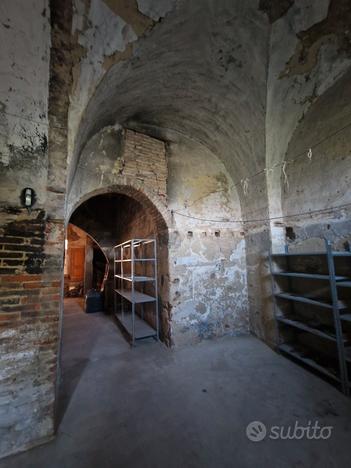 Palazzotto storico nel centro del borgo