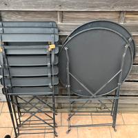 Sedie e tavoli da esterno