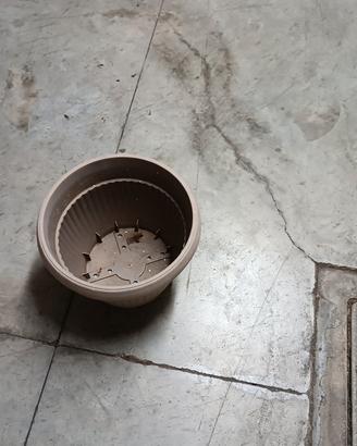 vaso da giardino / terrazzo in resina grigio 