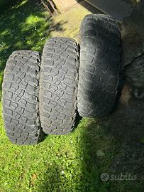 3 pneumatici BF GOODRICH KM 3  31/70 R15